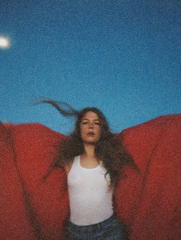 Maggie Rogers - Heard It In A Past Life | Reactions | LIVING LIFE FEARLESS