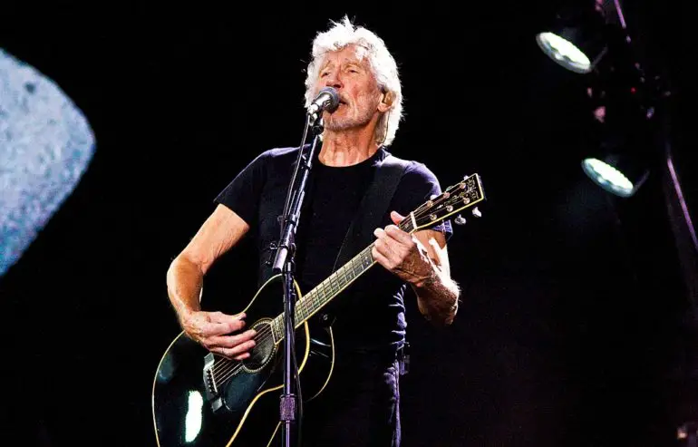 Roger Waters of Pink Floyd is set to release a documentary of his 'Us + Them' Tour | News | LIVING LIFE FEARLESS