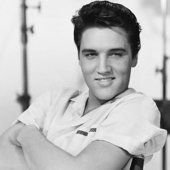 There's a new Elvis biopic on the way, with Tom Hanks As Col. Parker | News | LIVING LIFE FEARLESS