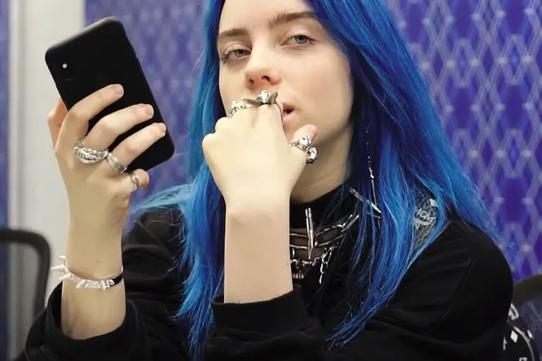 No, there's not really a backlash against Billie Eilish for not knowing Van Halen | News | LIVING LIFE FEARLESS