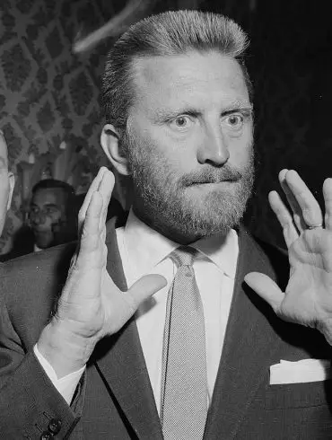 Kirk Douglas died aged 103, left a legacy deeper than his iconic roles | News | LIVING LIFE FEARLESS