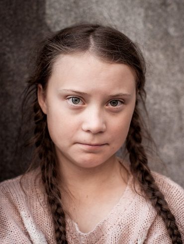 Greta Thunberg appears in Pearl Jam's music video to "Retrograde" | News | LIVING LIFE FEARLESS