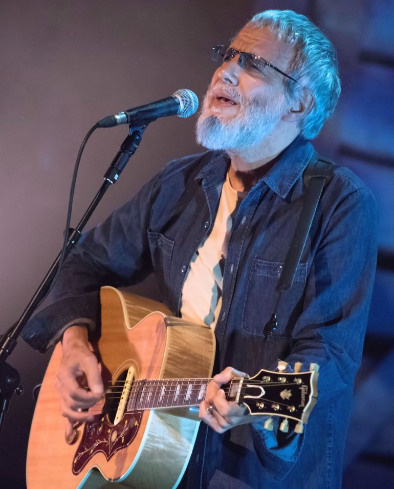 Cat Stevens/Yusuf duets with himself on "Father and Son" | News | LIVING LIFE FEARLESS