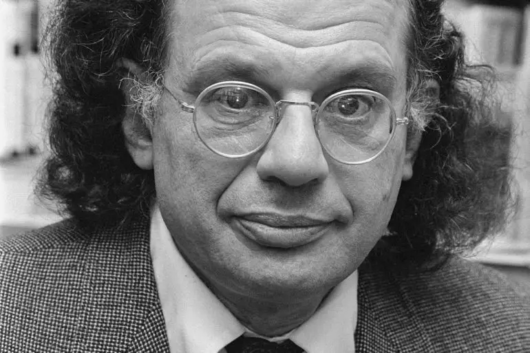 First-ever recorded reading of Allen Ginsberg’s poem "Howl" set for release | News | LIVING LIFE FEARLESS