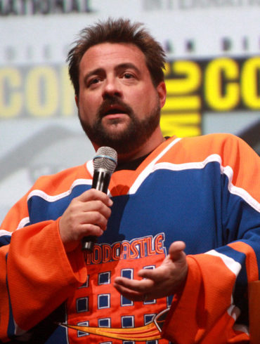 Film director Kevin Smith to auction off his latest film as an NFT | News | LIVING LIFE FEARLESS