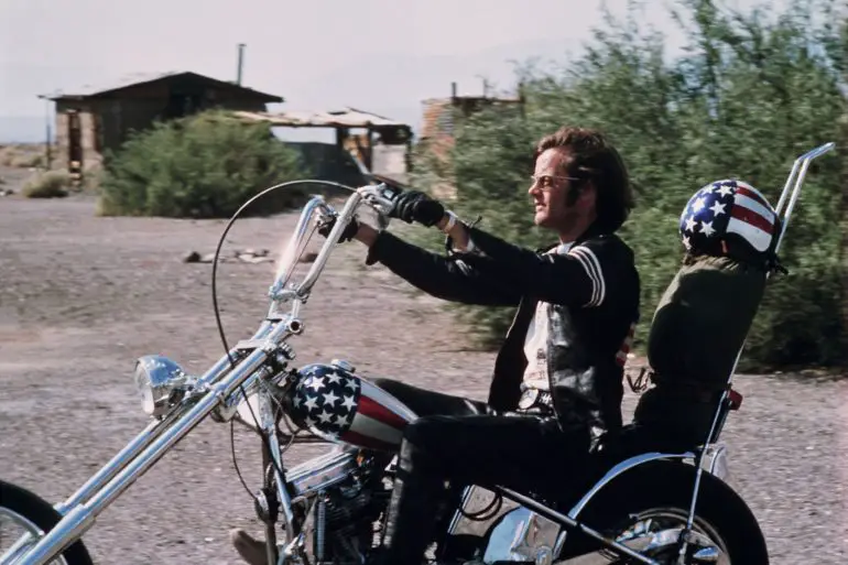 Iconic ‘Easy Rider’ motorcycle auction is caught up in controversy | News | LIVING LIFE FEARLESS