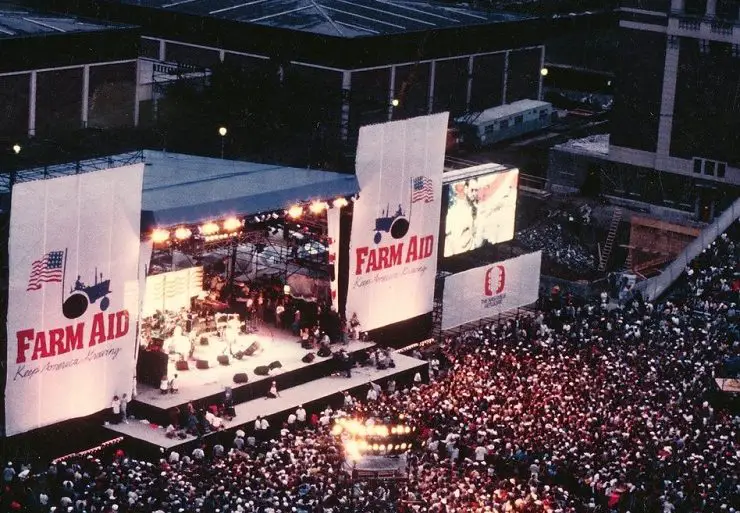Farm Aid Is Set To Return This Autumn | News | LIVING LIFE FEARLESS