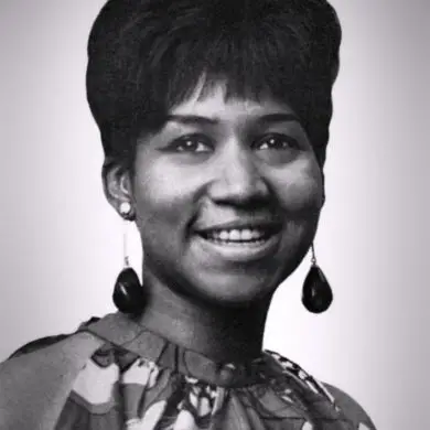 Detroit Honors Aretha Franklin By Naming A Post Office After The Legendary Singer | News | LIVING LIFE FEARLESS
