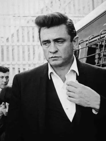 A Johnny Cash Concert From 1968, Recorded By The Grateful Dead Engineer, Comes To Light | News | LIVING LIFE FEARLESS