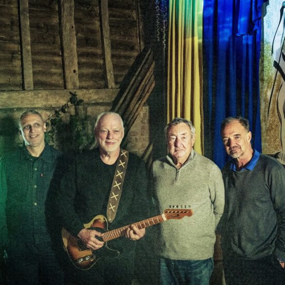 Pink Floyd Set to Release Their First Song as a Band in 28 Years | News | LIVING LIFE FEARLESS