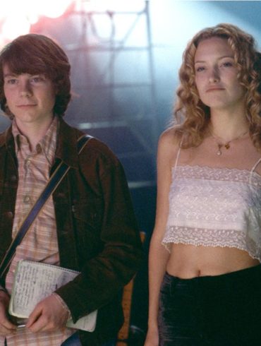 Cameron Crowe’s Iconic Film, ‘Almost Famous’, is Set to Become a Broadway Play | News | LIVING LIFE FEARLESS