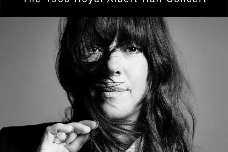 Cat Power Set to Fully Recreate an Iconic Bob Dylan Concert | News | LIVING LIFE FEARLESS