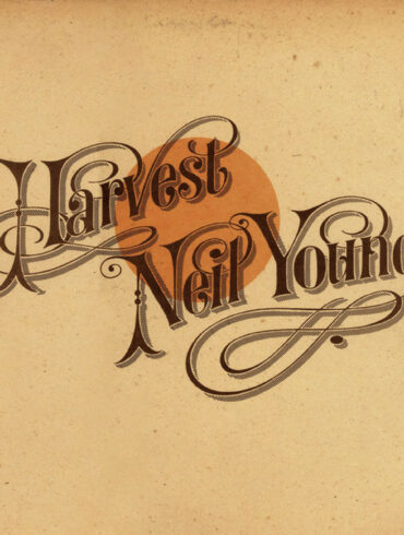 Neil Young’s Classic Album ‘Harvest’ to Get a 50th Anniversary Reissue | News | LIVING LIFE FEARLESS