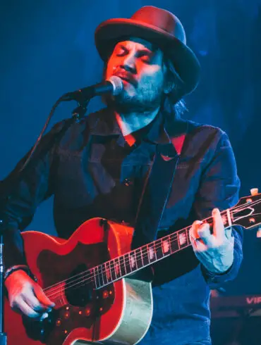 Wilco’s Jeff Tweedy Announces A New Book | News | LIVING LIFE FEARLESS