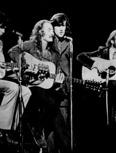 New Set of 1969 Live Performances by Crosby Stills Nash & Young to Be Released | News | LIVING LIFE FEARLESS