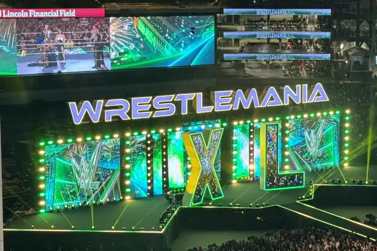 A Weekend at Wrestlemania 40: Jason Kelce, Terrible Parking Lot T-Shirts, and More at Night 1 | Features | LIVING LIFE FEARLESS